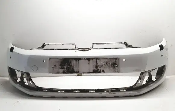 Volkswagen Golf VI Front bumper 5K0807221