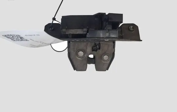 Opel Astra J Tailgate/trunk/boot lock/catch/latch 13587646