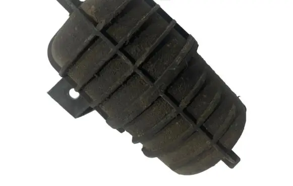 Vacuum air tank