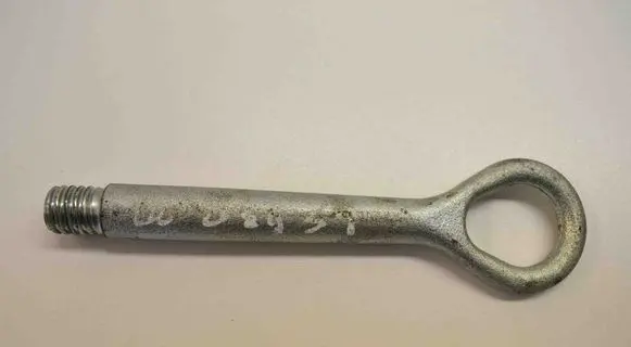 Lexus LS 430 Towing hook eye 