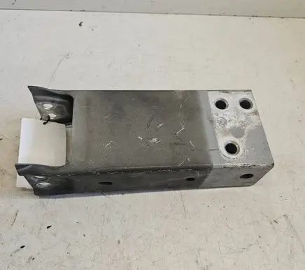 Jaguar XE Front bumper shock/impact absorber 