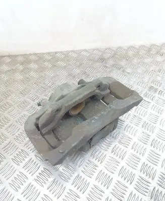 BMW 7 F01 F02 F03 F04 Front brake caliper