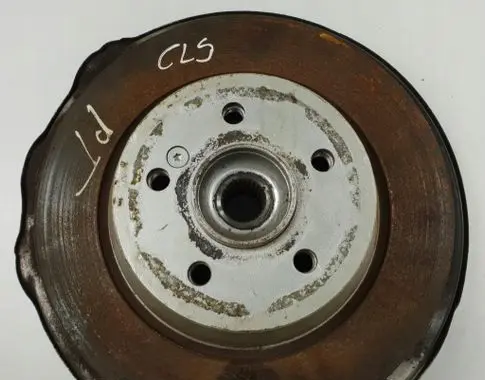 Mercedes-Benz CLS C219 Rear wheel hub spindle/knuckle 