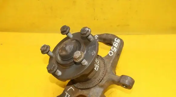 Volkswagen II LT Front wheel hub