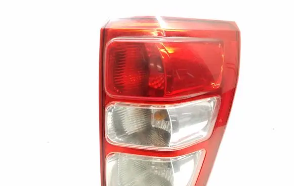 Suzuki Grand Vitara II Rear/tail lights KOITO22059079