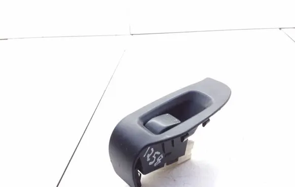 Subaru Outback Electric window control switch 83071AE040 94266AE090