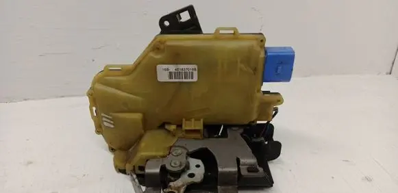 Audi A8 S8 D3 4E Front door lock 4E1837016B