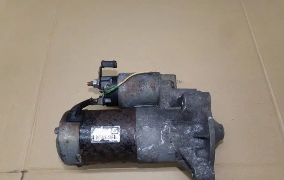 Peugeot Partner Starter motor M001T80481