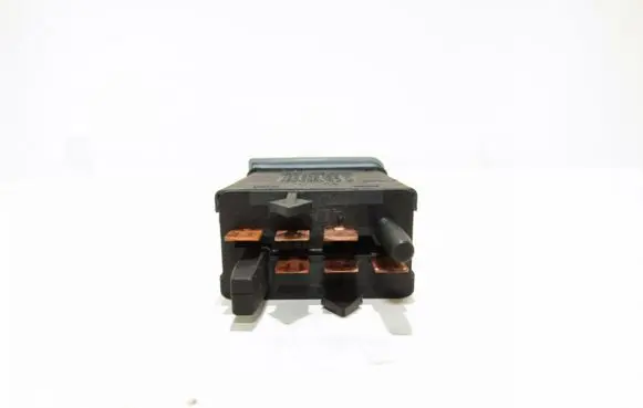 Windscreen/window heater switch