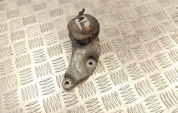 Audi A6 S6 C6 4F Engine mount bracket 4F0199343M