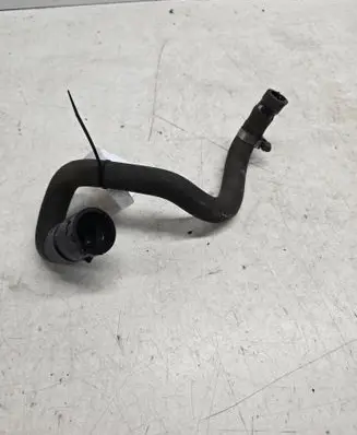 Volvo V70 Engine coolant pipe/hose