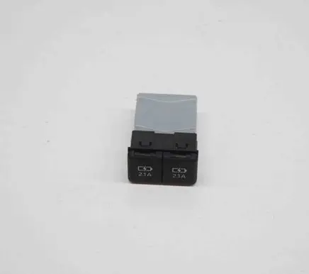 Toyota RAV 4 (XA50) USB socket connector 8553215010