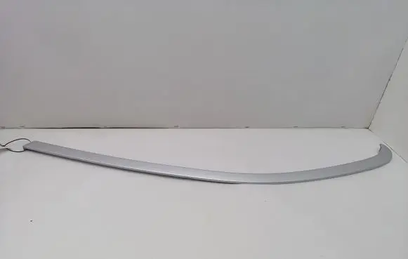 Mercedes-Benz C W203 Rear side glass trim 