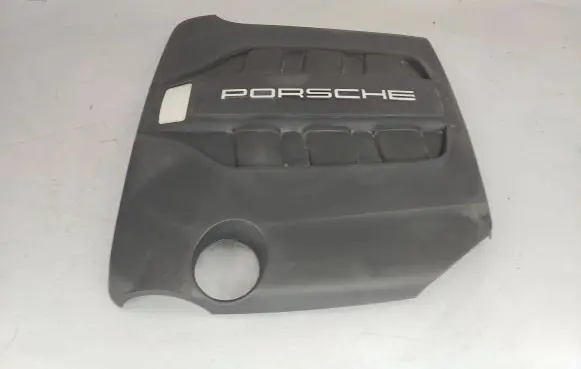 Porsche Macan (95B) Engine cover (trim) 95B103925A
