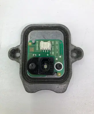 BMW 3 F30 F35 F31 LED ballast control module 