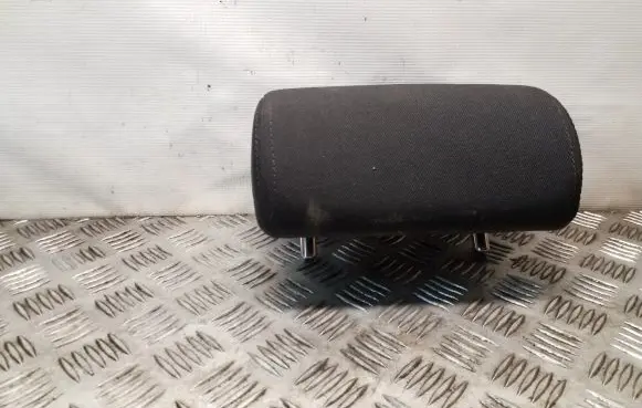 Skoda Octavia Mk2 (1Z) Rear seat headrest 