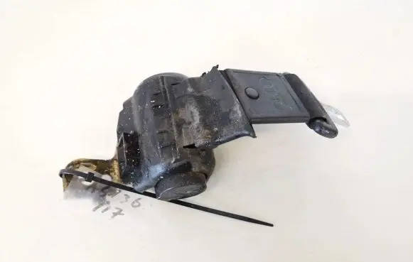 Audi A4 S4 B5 8D Middle seatbelt (rear) 4a0857713n