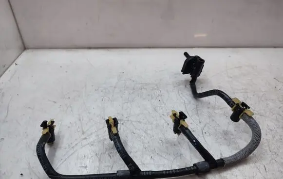 Fuel return line/hose