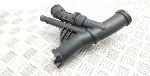 Audi A3 S3 8V Engine coolant pipe/hose 04L121071E 04L121026 04L121026J