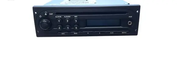 Dacia Sandero Radio/CD/DVD/GPS head unit 281112231R