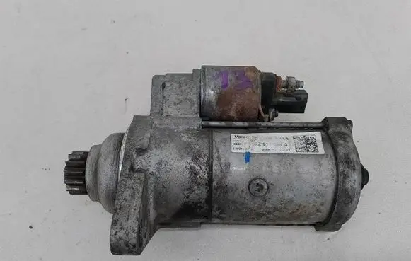 Volkswagen Golf VI Starter motor