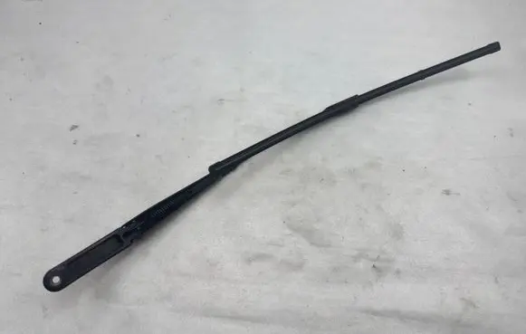 Audi A4 S4 B9 Front wiper blade arm 8W1955407
