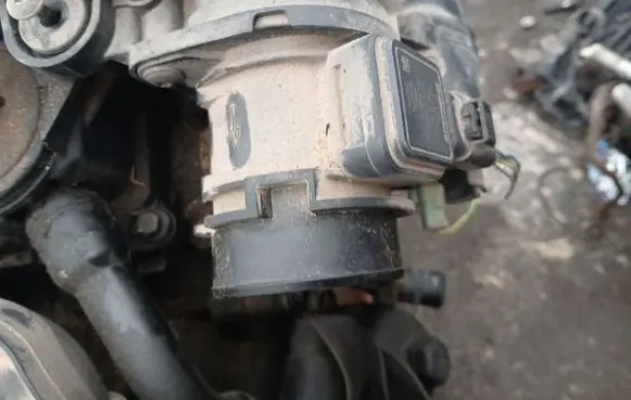 Citroen C3 Mass air flow meter 5WK97004