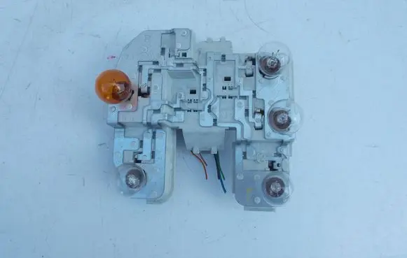 Volvo S40 Tail light bulb cover holder 27178007