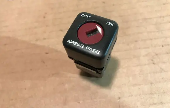 Citroen C6 Passenger airbag on/off switch 96373205XT