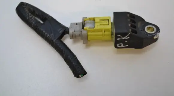 Subaru Impreza III Airbag deployment crash/impact sensor 98231FG000