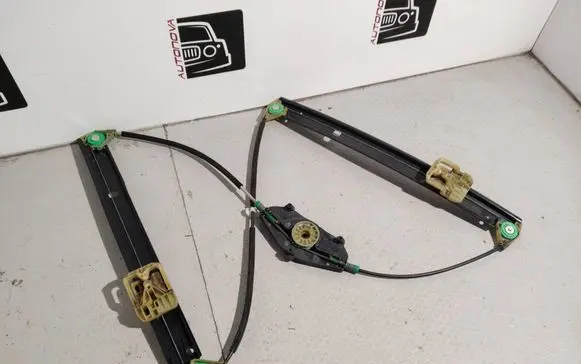 Audi A4 S4 B8 8K Front window lifting mechanism without motor 962912 8K0837462
