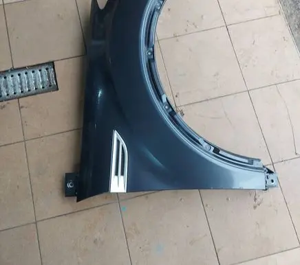 Ford Kuga I Fender 34BSH8P