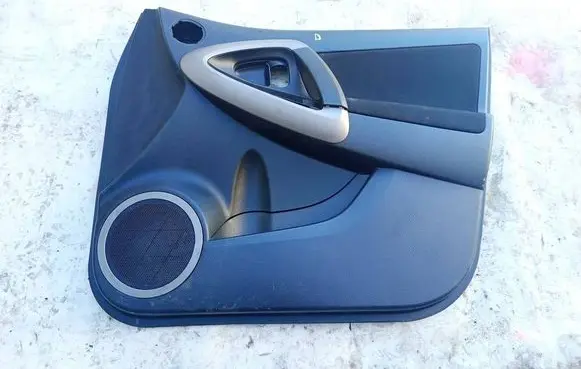 Toyota RAV 4 (XA30) Front door card panel trim 6771742020