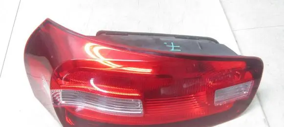 Citroen C4 II Picasso Rear/tail lights
