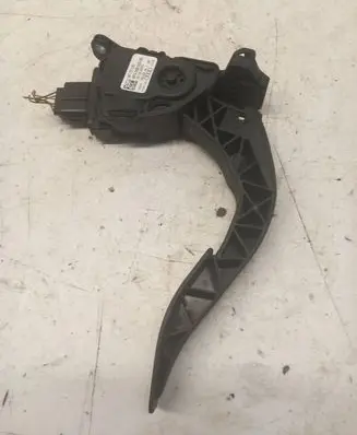 Audi A4 S4 B8 8K Accelerator throttle pedal 8K1721523 6PV00950500 13122010