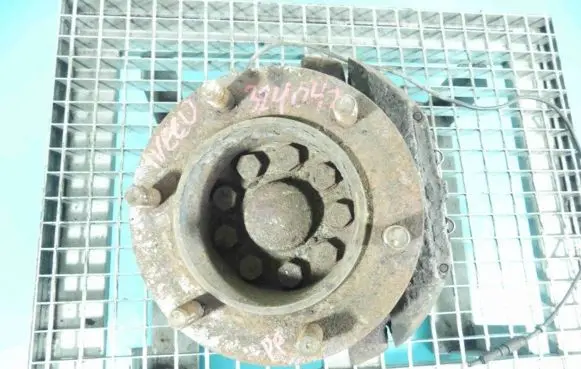 Iveco Daily 4th gen Front wheel hub spindle knuckle IMPRK1339913