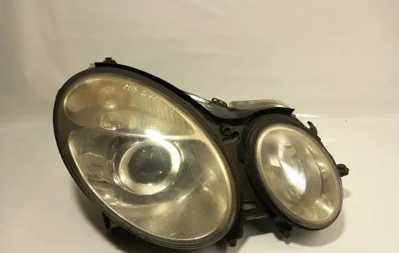 Mercedes-Benz E W211 Headlight/headlamp 15436001