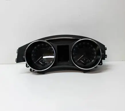 Skoda Superb B6 (3T) Speedometer (instrument cluster) 3T2920941M