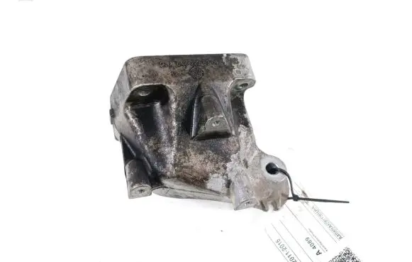 Mercedes-Benz ML W166 Engine mounting bracket A6422236304