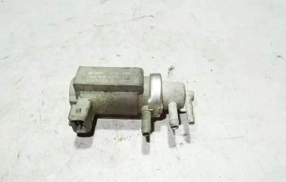 Audi A6 S6 C5 4B Turbo solenoid valve 059906627A