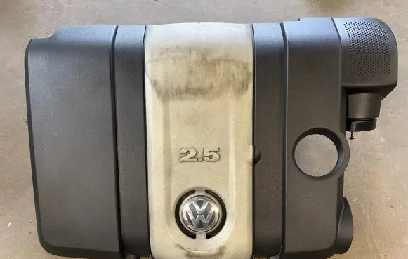 Volkswagen Jetta V Engine cover (trim) 07K129601C 4610185906