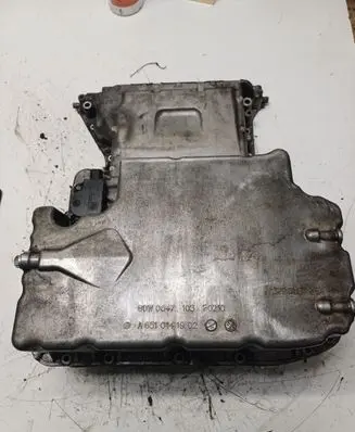 Mercedes-Benz Sprinter W907 W910 Oil sump A6510140800