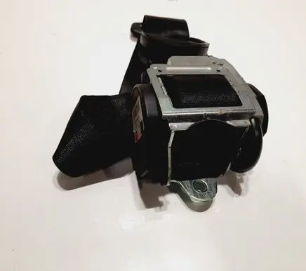 Mercedes-Benz E W211 Front seatbelt 2118600186