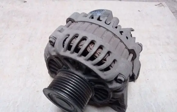 Mazda 6 Generator/alternator A3TB6581