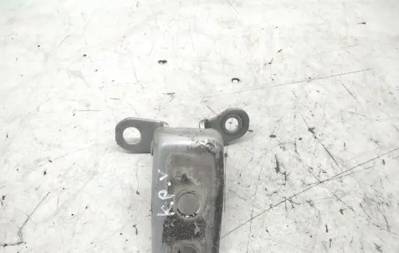 Honda FR-V Front door upper hinge