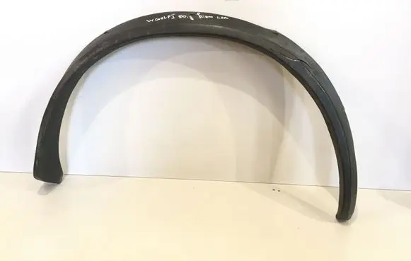 Volkswagen Golf I Rear fender molding trim 