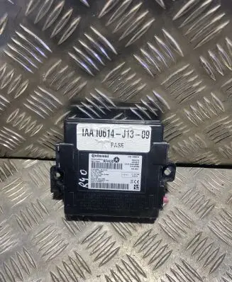 Dodge Durango III Keyless (KESSY) go control unit/module P68240157AB