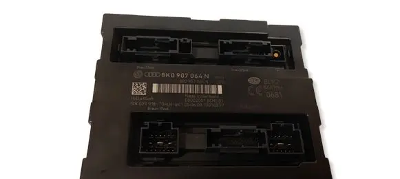 Audi A4 S4 B8 8K Comfort/convenience module 00002001