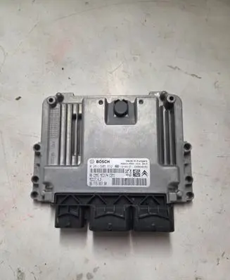 Peugeot 508 Engine control unit/module 0261S06632