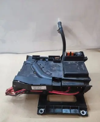 Volkswagen Touareg I Fuse box set 7L0937555A
